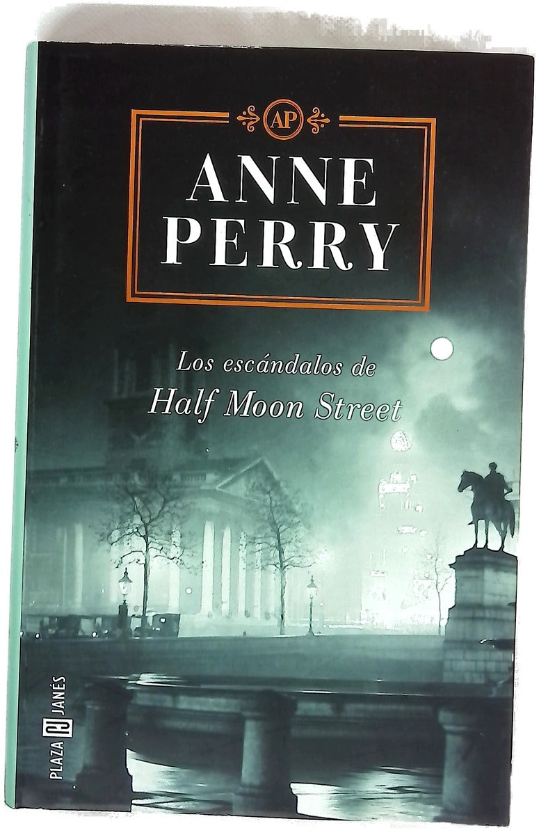 Los escándalos de Half Moon Street