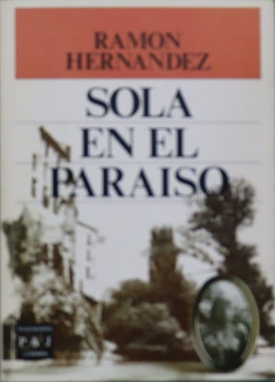 Sola en el paraíso