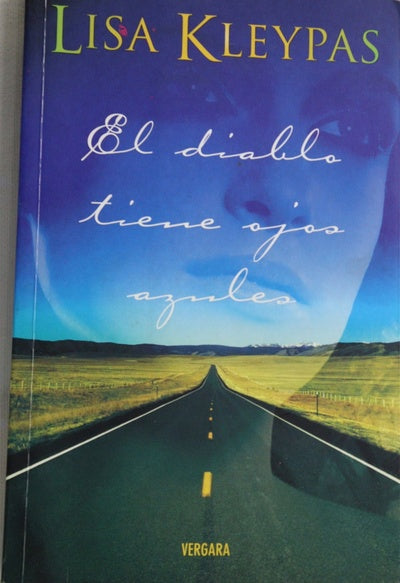 El diablo tiene ojos azules