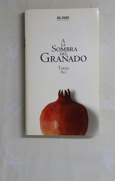 A la sombra del granado