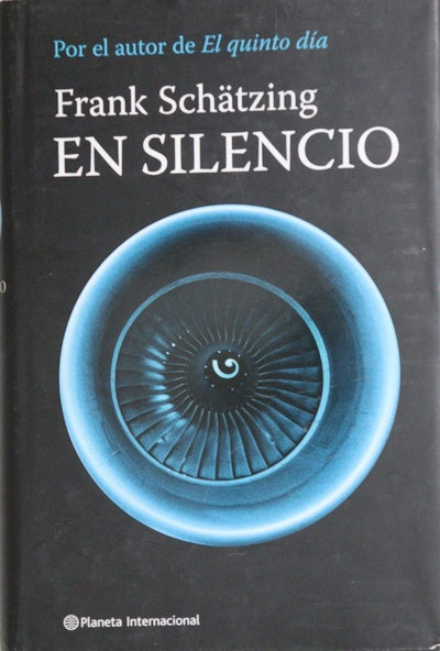 En silencio