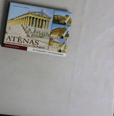 Aténas en el pasado y en el presente