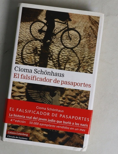 El falsificador de pasaportes