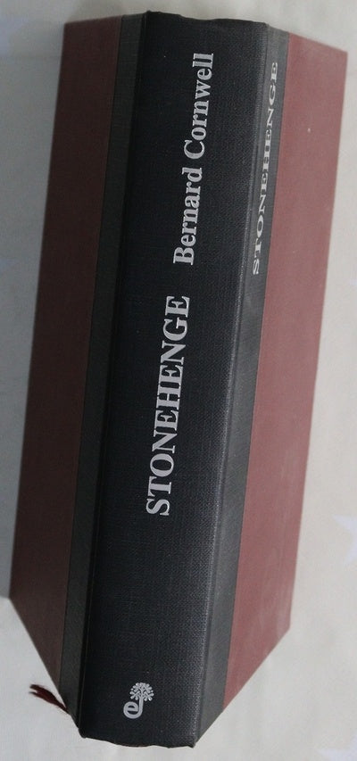 Stonehenge una novela del año 2000 a.C.