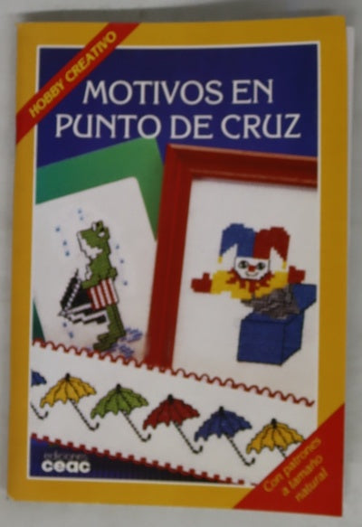 Motivos en punto de cruz
