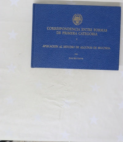 Correspondencia entre formas de primera categoría y aplicación al estudio de algunas de segunda