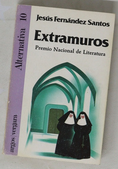 Extramuros