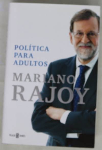 Política para adultos
