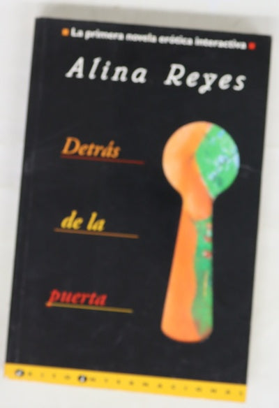 Detrás de la puerta