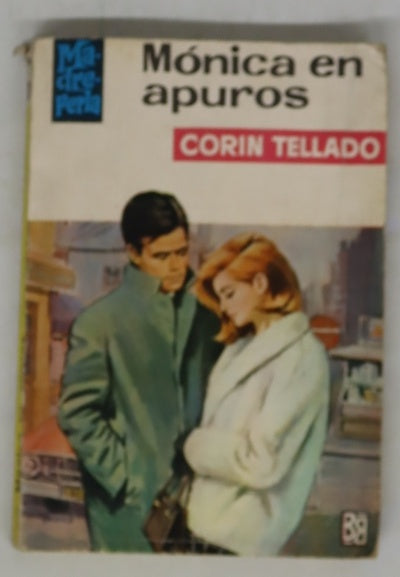 Mónica en apuros