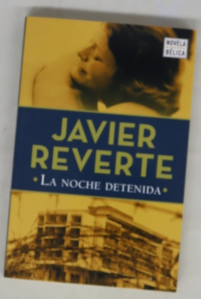 La noche detenida