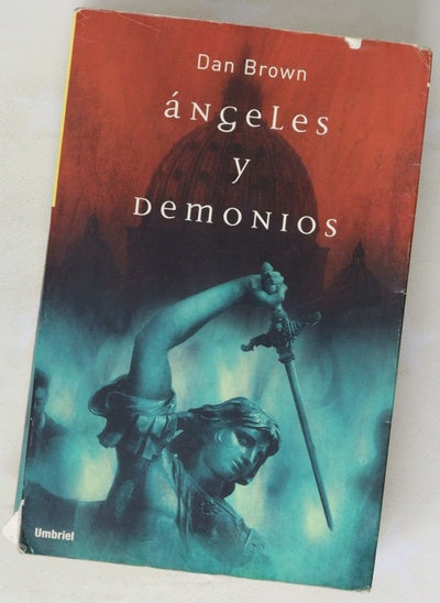 Ángeles y demonios