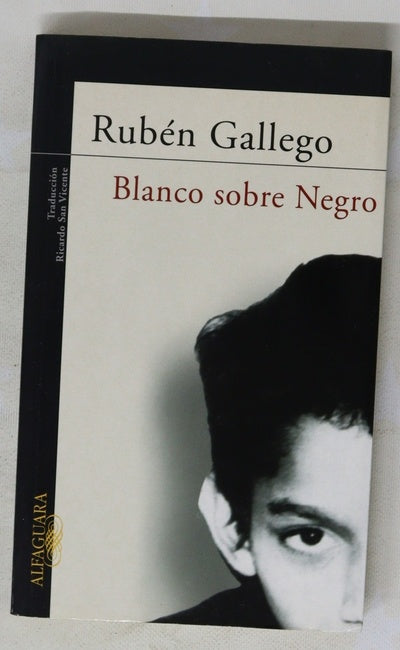 Blanco sobre negro