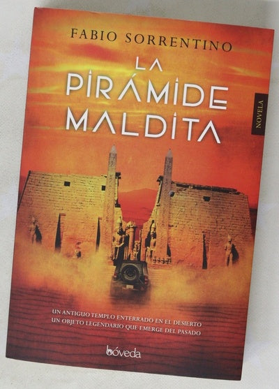 La pirámide maldita