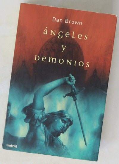 Ángeles y demonios