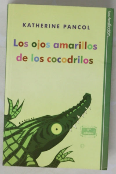 Los ojos amarillos de los cocodrilos