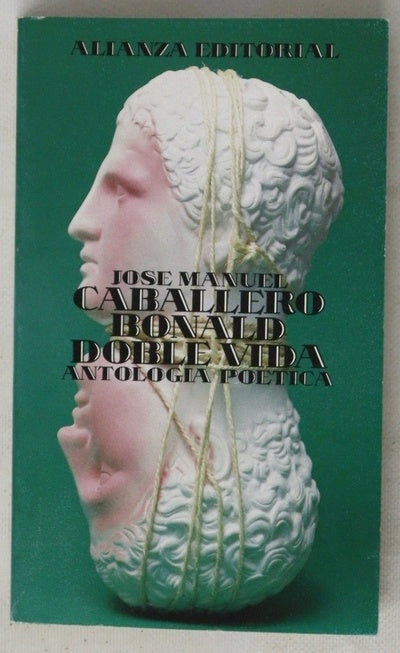 Doble vida : antología poética