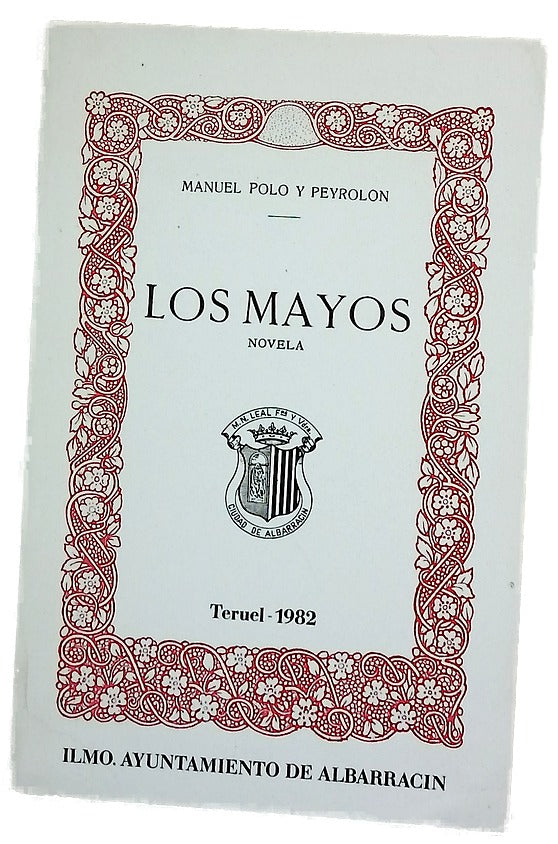Los Mayos novela