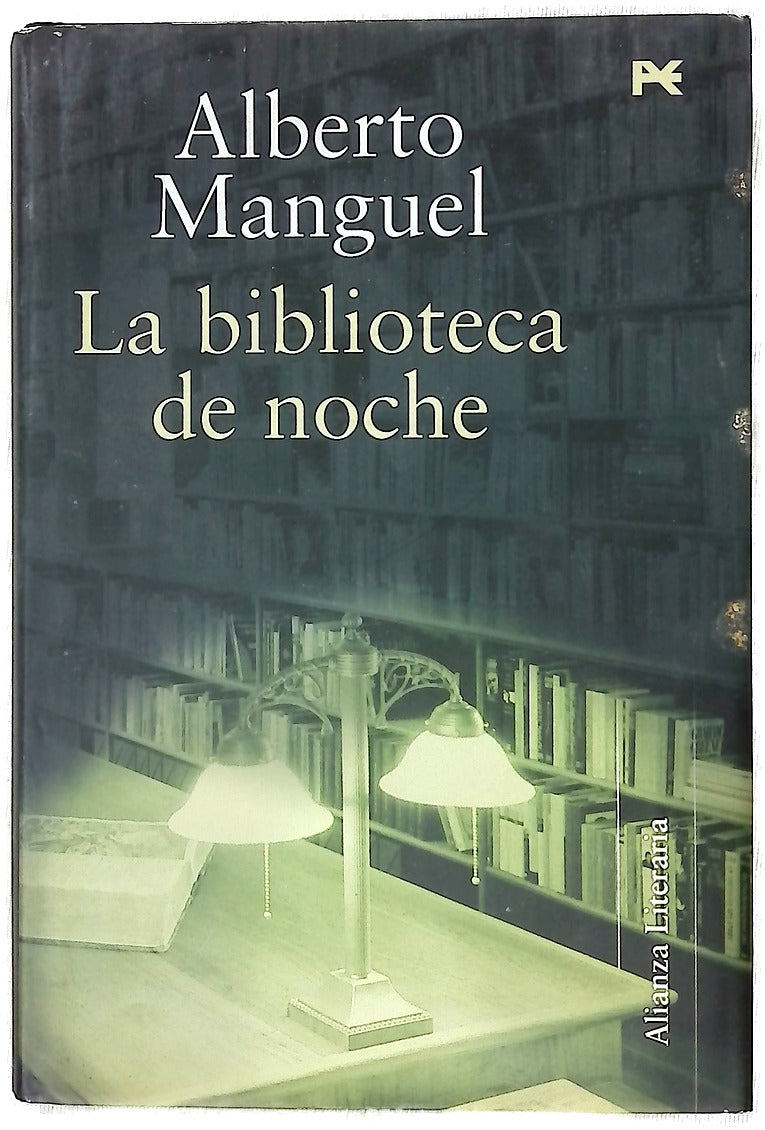 La biblioteca de noche