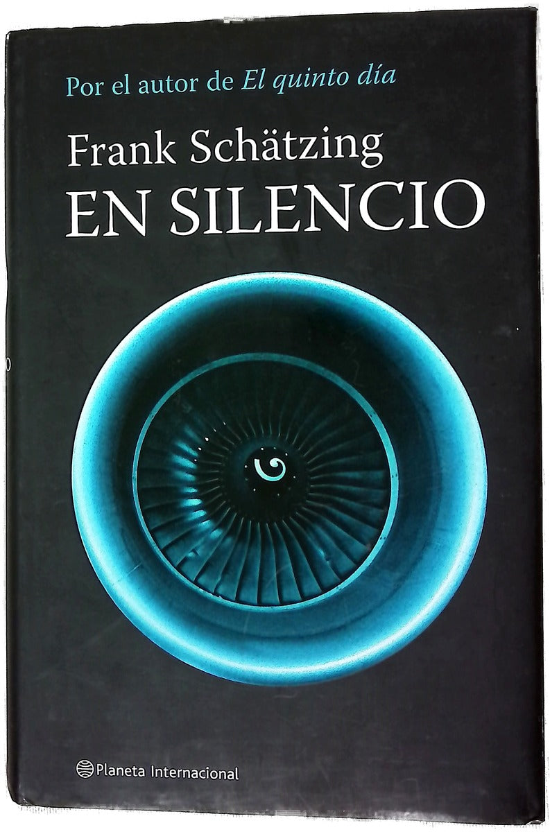 En silencio