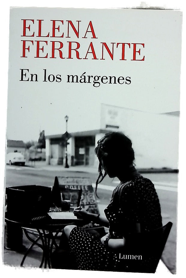 En los márgenes : sobre el placer de leer y escribir