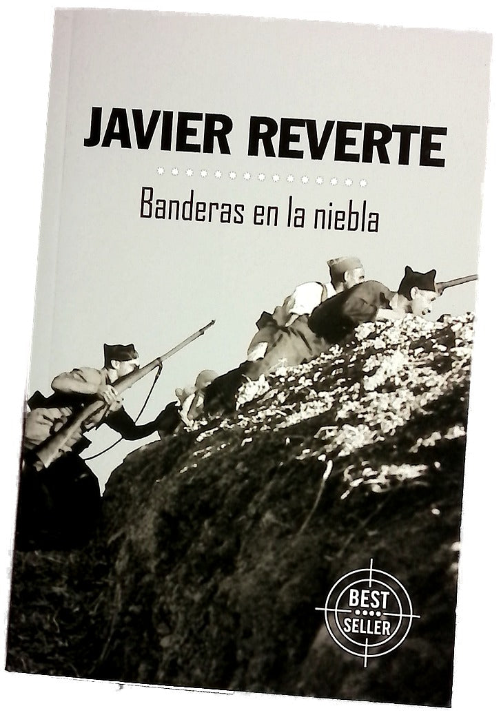 Banderas en la niebla
