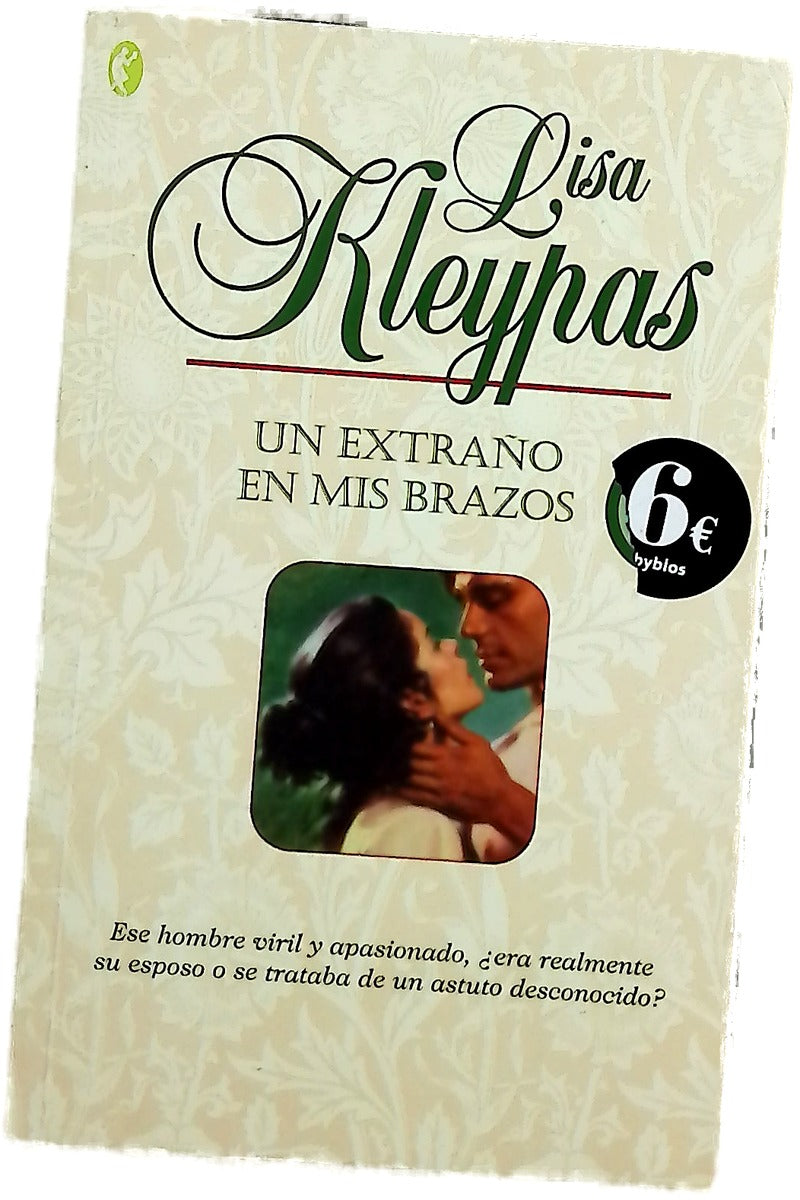 Un extraño en mis brazos