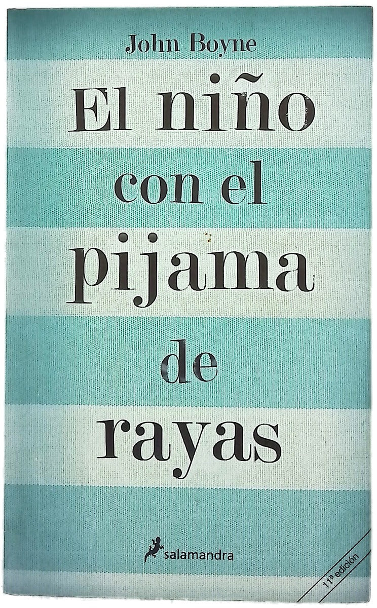 El niño con el pijama de rayas