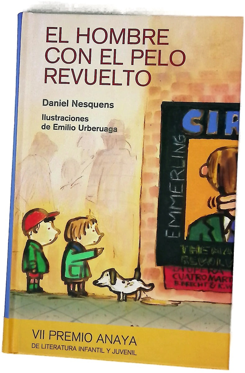 El hombre con el pelo revuelto