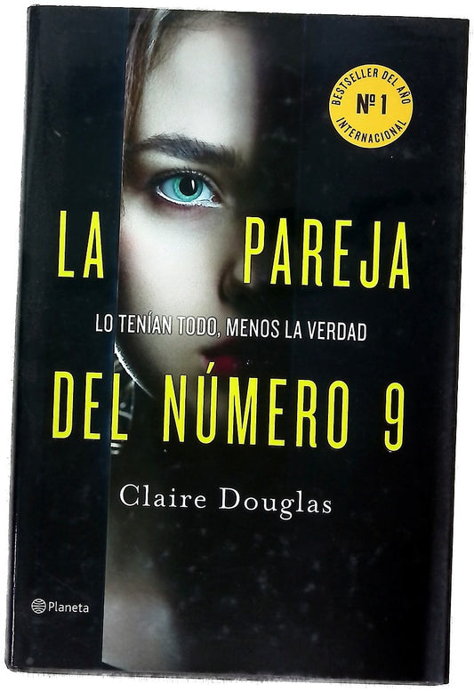 La pareja del número 9