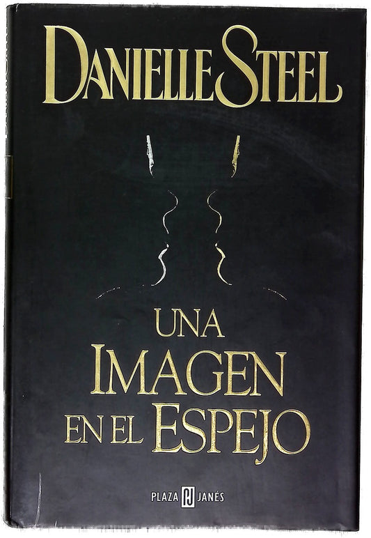 Una Imagen En El Espejo