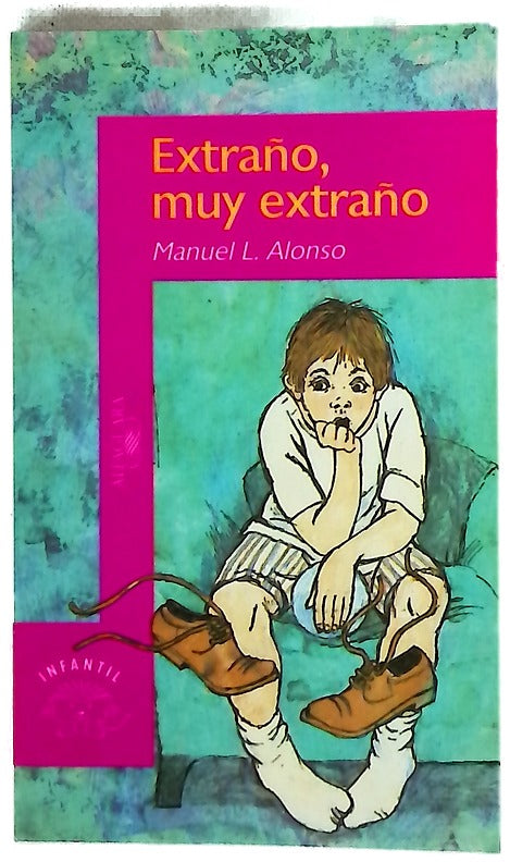 Extraño, muy extraño