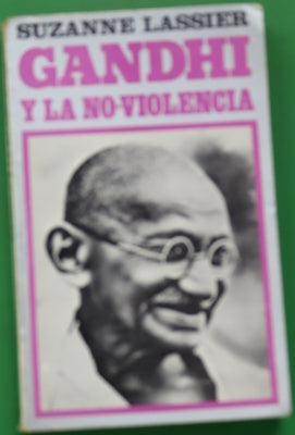 Gandhi y la no-violencia