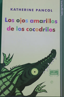 Los ojos amarillos de los cocodrilos