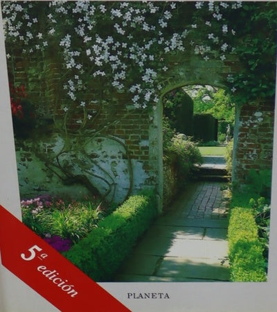 Más allá del jardín