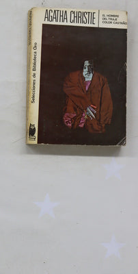 El hombre del traje color castaño