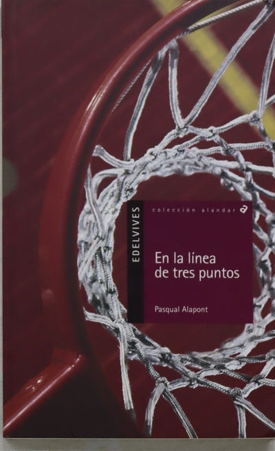 En la línea de tres puntos