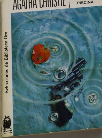 Sangre en la piscina