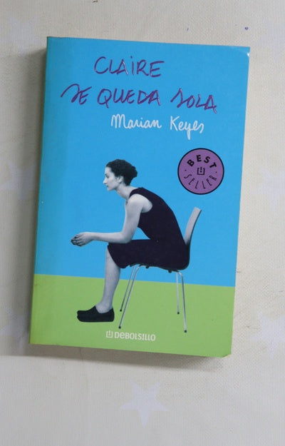 Claire se queda sola