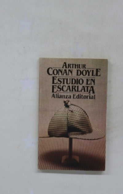 Estudio en escarlata