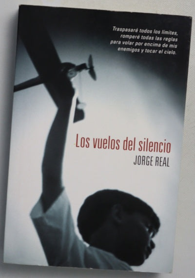 Los vuelos del silencio