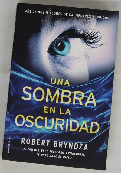 Una sombra en la oscuridad