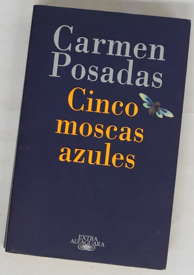 Cinco moscas azules