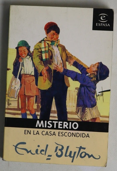 Misterio en la casa escondida