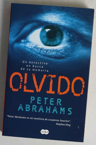 Olvido un detective en busca de su memoria