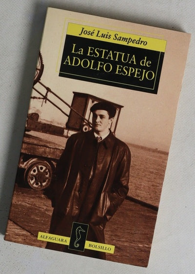 La estatua de Adolfo Espejo