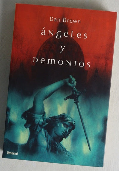 Ángeles y demonios