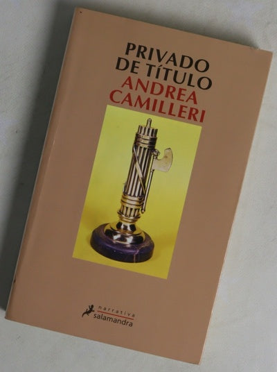 Privado de título