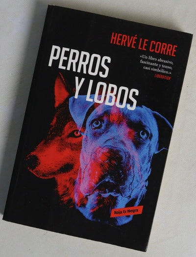 Perros y lobos