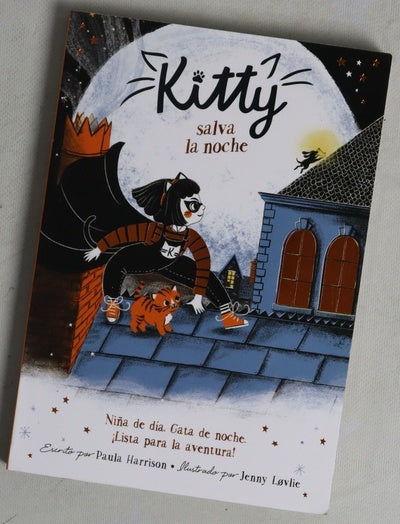 Kitty salva la noche